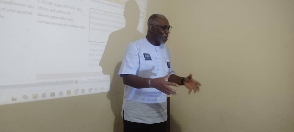 Arrivée du Fondateur au Cameroun et participation à la Réunion de Direction de la Fondation présidé par le Président du Conseil d’Administration Monsieur Marc Amougou